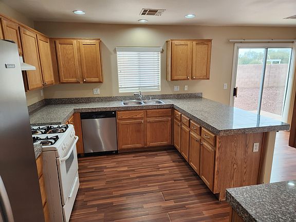 5th image of 6208 Sereno Springs St