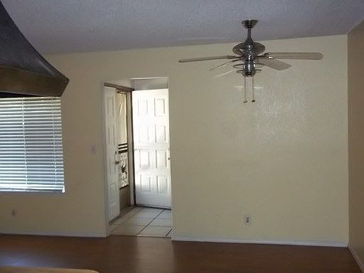 4th image of 8000 Tierra Glen Way