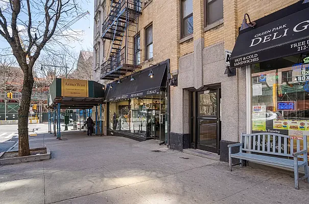 Rented by Platinum Properties | media 17