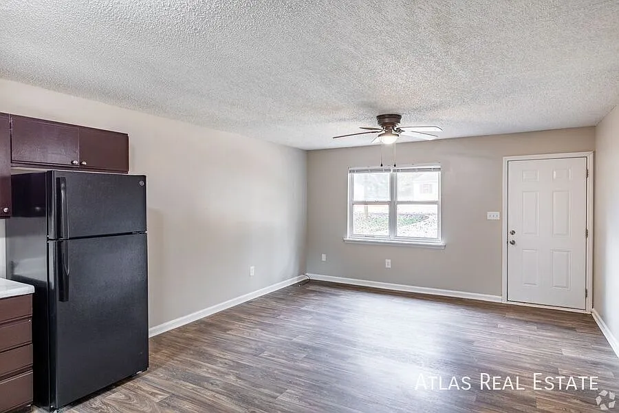 Floor plan 242