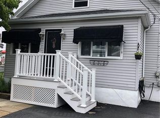 43 Burbank St, Cranston, RI 02910