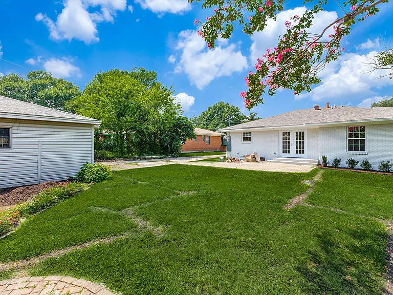 6536 Patrick Dr — Photo 22