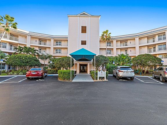 5th image of 5800 NE Island Cove Way #2107