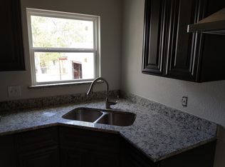 930 W Laurel St, Sherman, TX 75092