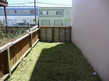 5th image of 198 Thrift St