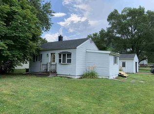 300 3rd Ave, Hampton, IL 61256