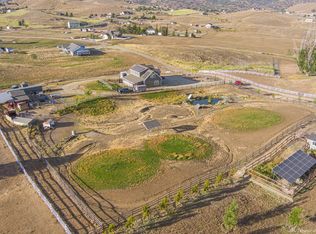 23537 Larkspur Ave, Tehachapi, CA 93561