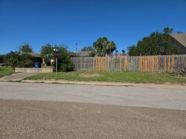 906 W Polk St, Port Isabel, TX 78578