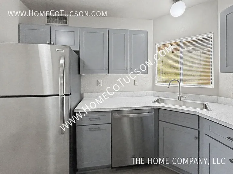 5108 N Avenida Primera — Photo 8