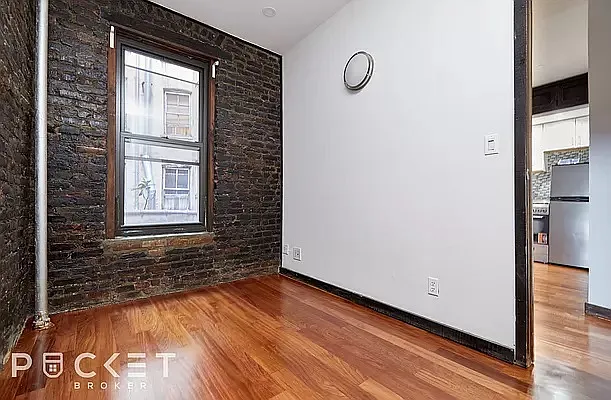 647 E 11th St #1 — Photo 10