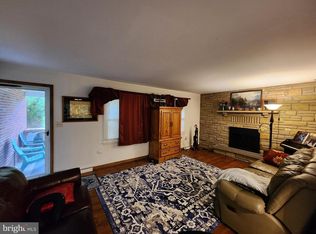 806 Valley View Dr, Lavale, MD 21502