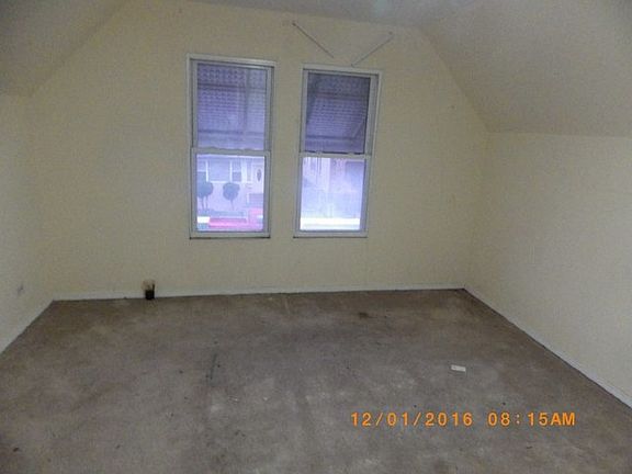 4th image of 935 N Leamington Ave