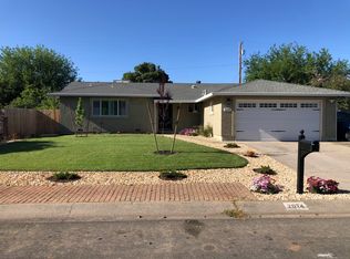 2074 Glenrose Dr, Redding, CA 96001