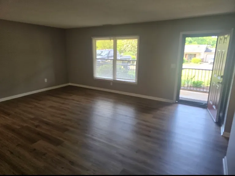 115 Willow Ct — Photo 17