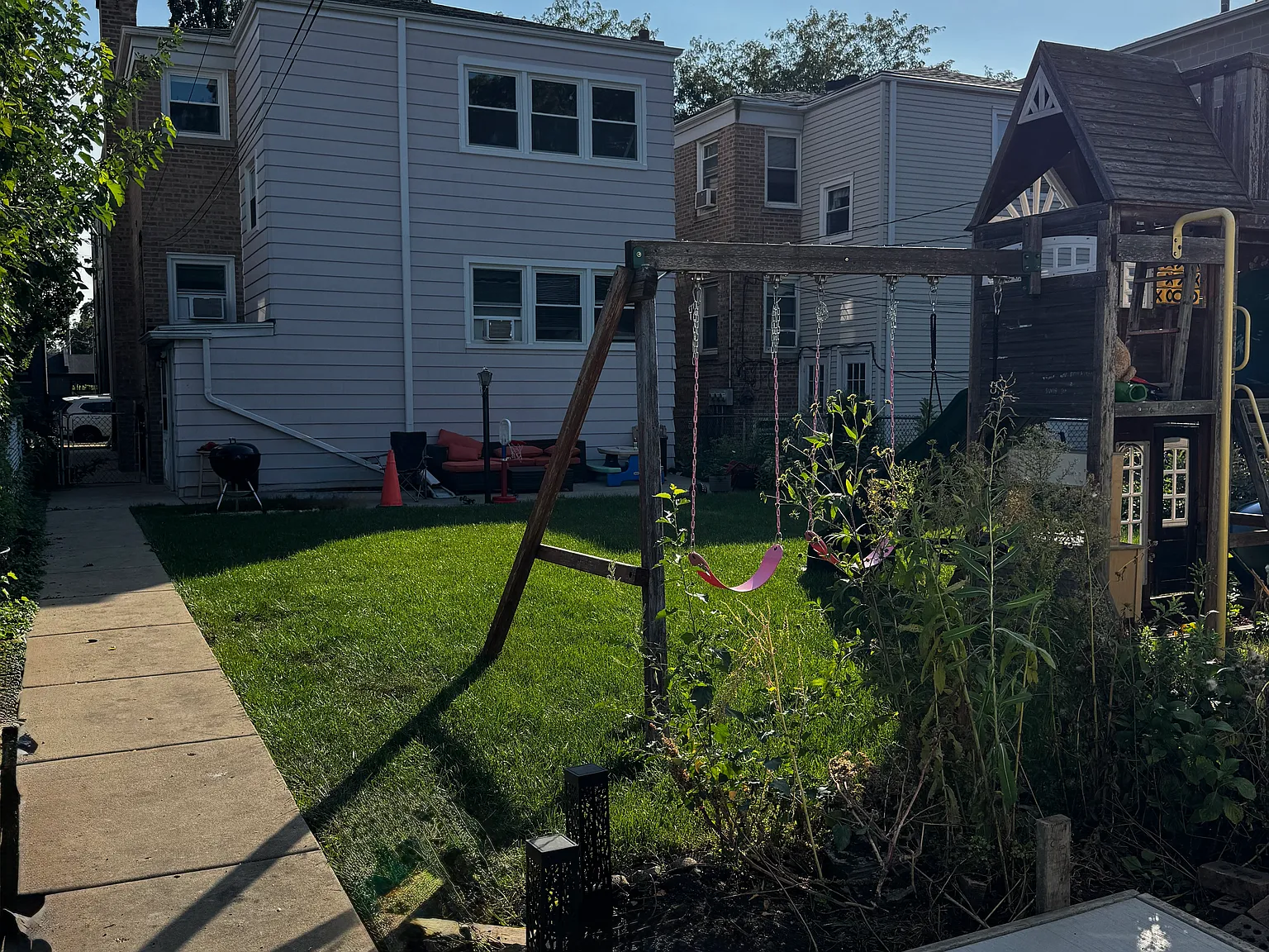 2 bed, 1150 sqft, $2,450 — Photo 2