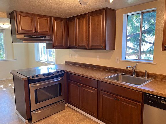 2nd image of 518 NE 73rd St #86njahgea