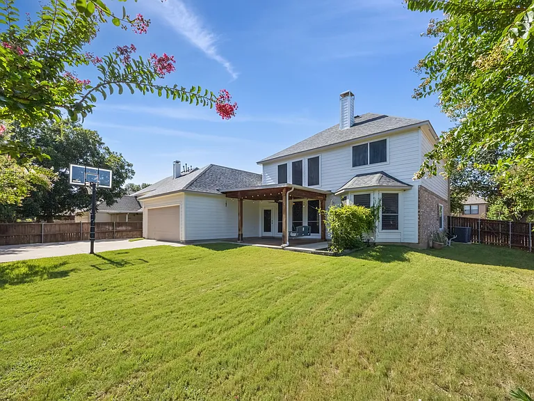 3201 Kent Dr — Photo 22