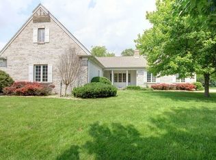 622 Pittsfield Dr, Champaign, IL