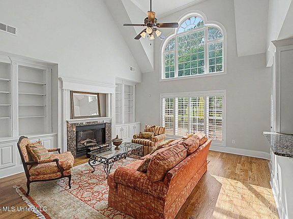 3rd image of 8017 Camptown Ln
