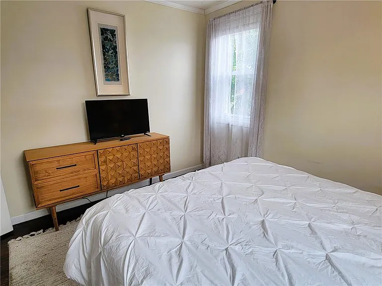 11 Hammond St #3 — Photo 6