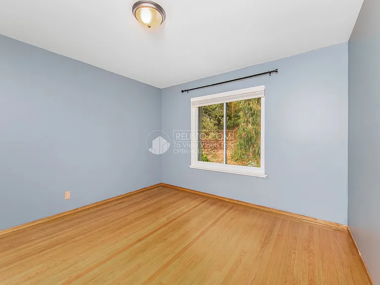37 Crestmont Dr — Photo 16