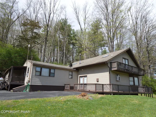 254 Hollow Rd, East Stroudsburg, PA 18302