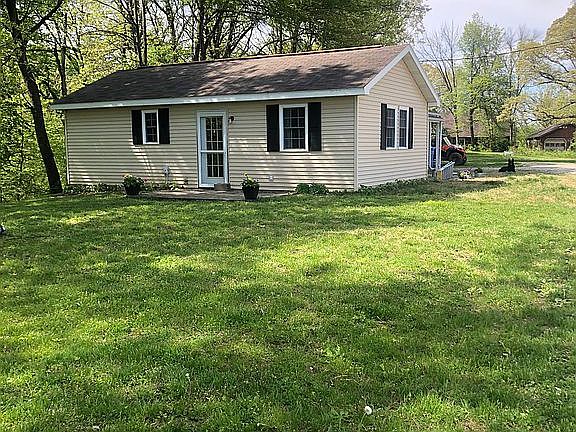 2nd image of 21212 Indian Point Ave