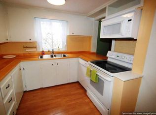 2 Wildwood Ln, Old Orchard Beach, ME 04064