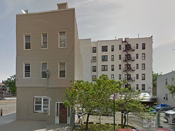 5th image of 1042 Olmstead Ave