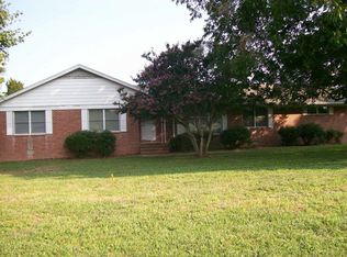 5876 Powhatan Trl, King William, VA 23086