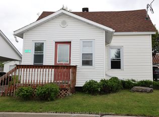 23 Sabourin St, North Stormont, ON K0C1W0