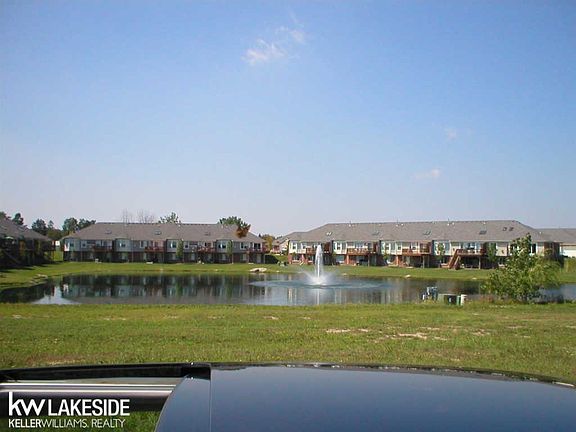 4th image of 49277 Pond Place Dr Unit 162