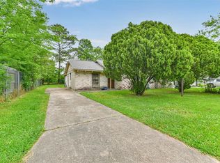 6823 Hopper Rd, Houston, TX 77016