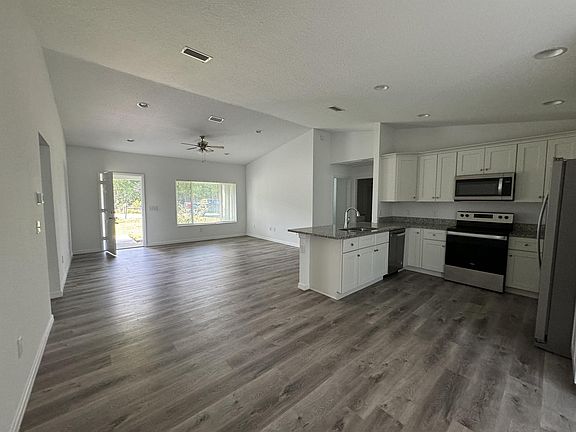 Open Kitchen dining room combo