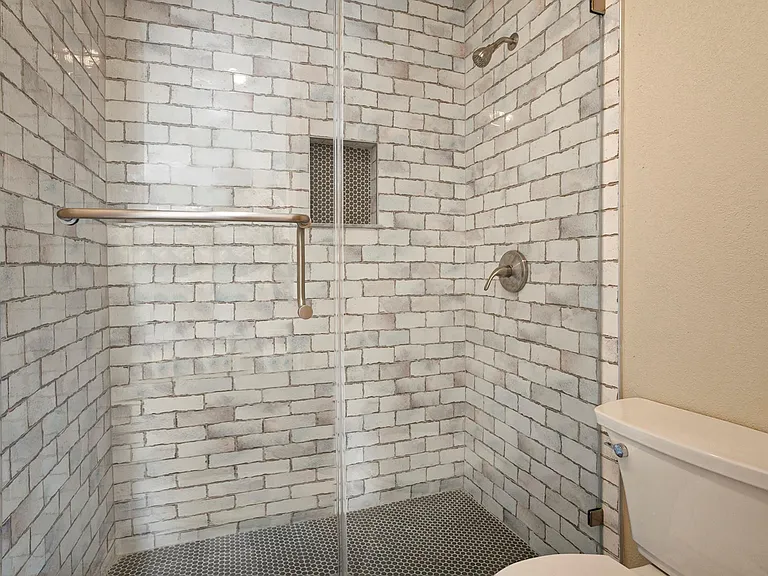 18800 Egret Bay Blvd #306 — Photo 13