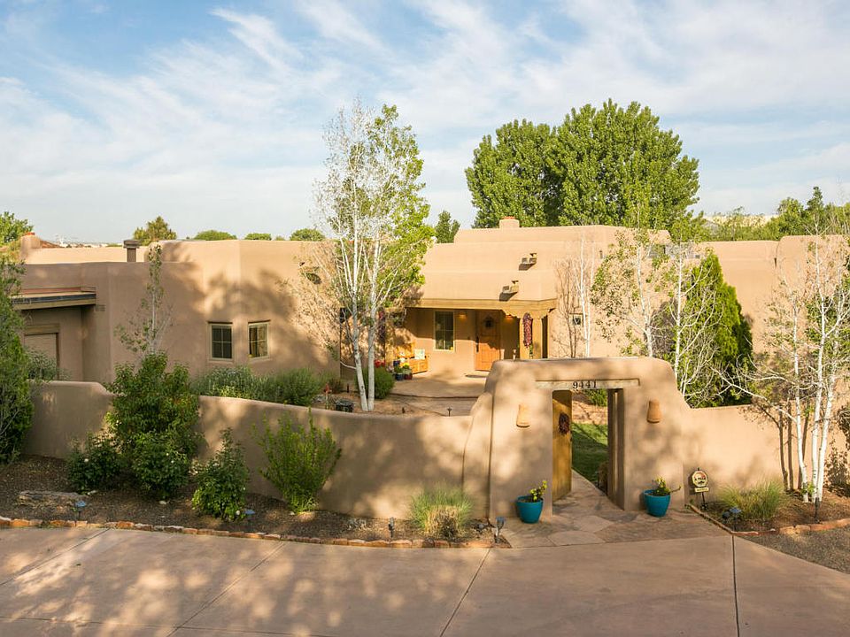 1st image of 9441 Riverfronte Dr NW