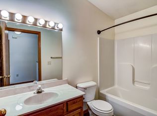 320 Scheidler Rd APT 3, Chippewa Falls, WI 54729