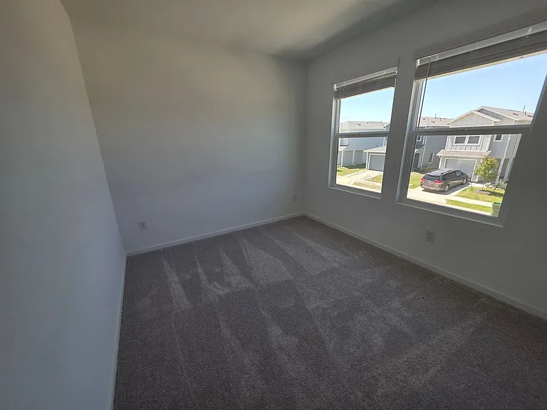 12156 Morgan Dr — Photo 9