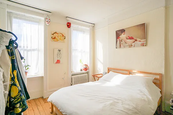 Rented by City Connections Realty | media 5