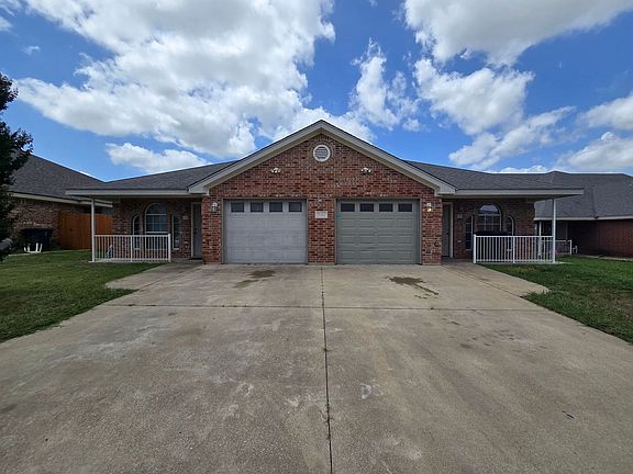 2nd image of 5010 Heather Ln #B