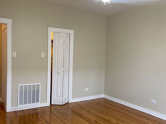 4th image of 1607 N Lockwood Ave #2