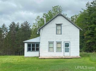 N9897 County Road 577, Stephenson, MI 49821