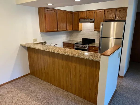 N64W24385 Ivy Ave #1, Sussex, WI 53089