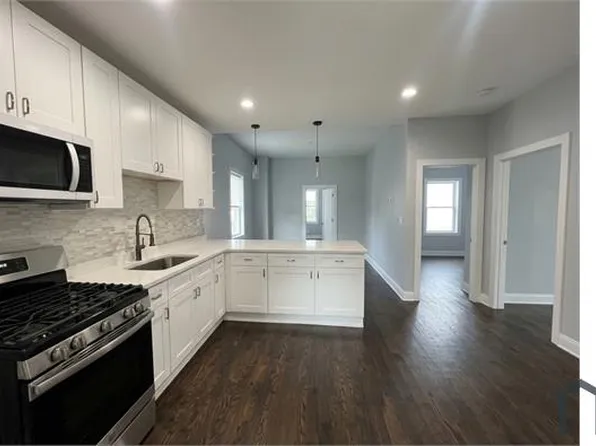 5449 W Ohio St #2, Chicago, IL 60644