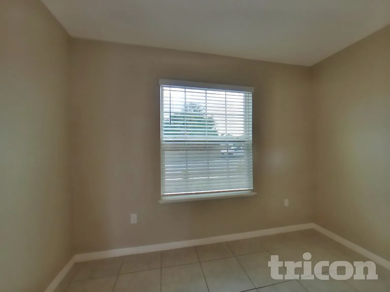 1238 Salisbury Drive Winter Haven FL — Photo 3