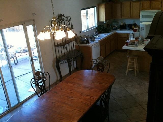 2nd image of 13120 Luna Rd