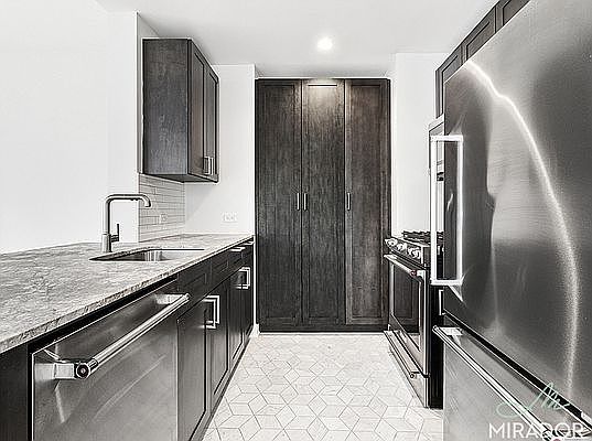 3rd image of 21 S End Ave #1510