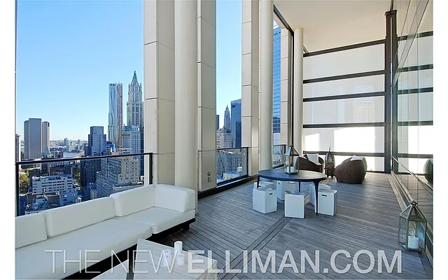 Rented by Douglas Elliman | media 71