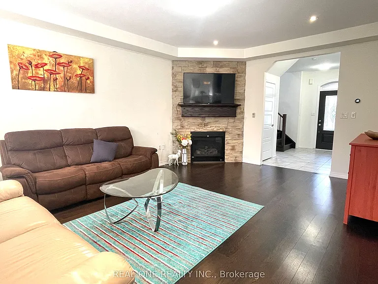 3164 Ernest Appelbe Blvd — Photo 6
