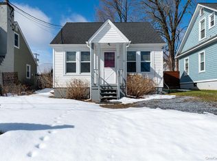 17 Argyle Street, Lake Peekskill, NY 10537